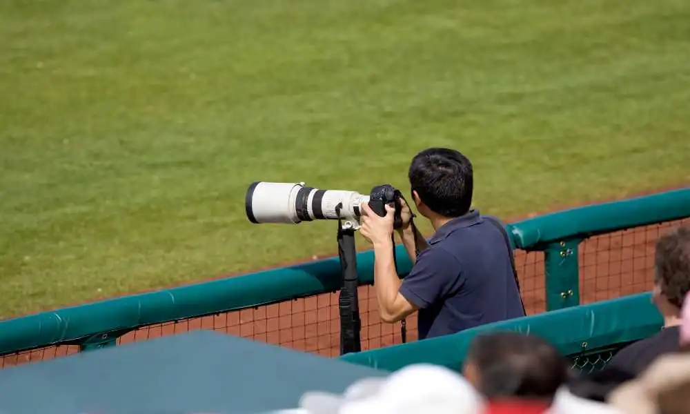 How To Become A Sports Photographer